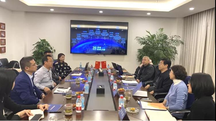 中國(guó)地理信息產(chǎn)業(yè)協(xié)會(huì)走進(jìn)蒼穹數(shù)碼開展調(diào)研座談